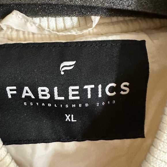 FABLETICS Cozy Shearling like bomber jacket USXL - Picture 7 of 10